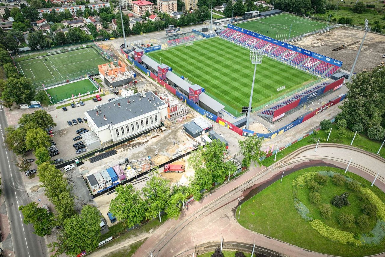 Raków żegna się z Europą. Stadion przy Limanowskiego to wstyd dla polskiego futbolu